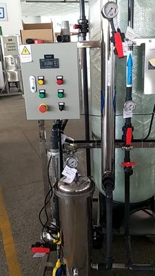 Промышленное давление 220V бара водяного фильтра 10-15 смолы ионной реакции